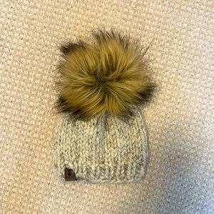 Baby girl pom pom hat 3-24 months